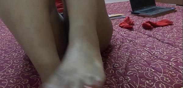  Foot Fetish Indian Babe Lily